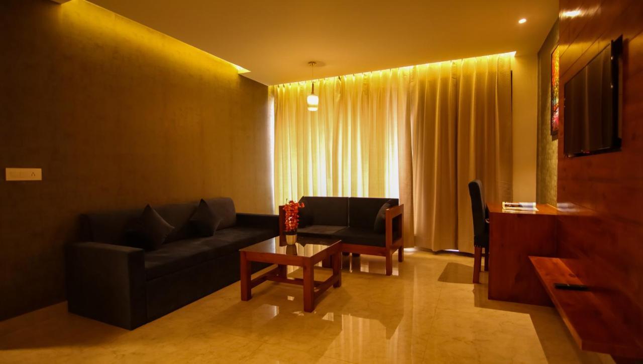 Golden Fern Resort Шимла Экстерьер фото